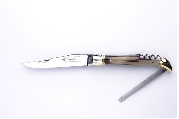 Grand-LAGUIOLE Atelier ARBALETE® series PRESTIGE. Modell Angler blonde horn tip