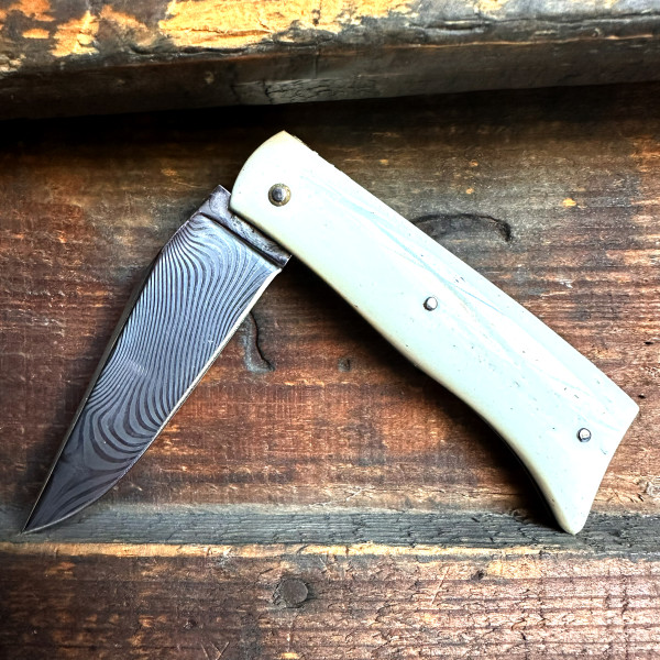 Petit-ALPIN PassionFrance Design RB mof², CUSTOM, Knochen, Handguilloche, Inox-Damast